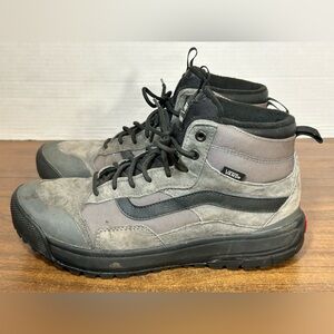 Vans Ultrarange Exo Hi MTE 1 Shoes Mens 9.5 Gray 500264 Insulated Boots Lace Up